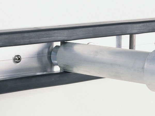 Stäbchenzurrschiene für Sandwich, je lfd. Meter