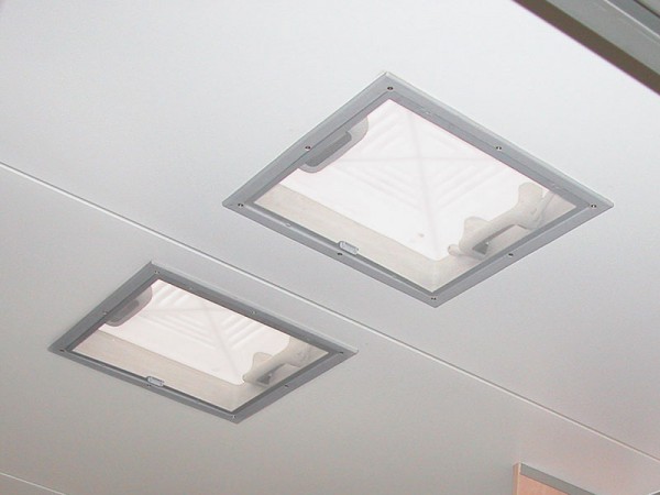 Dachlüfter pro Stück (2 Stück empfehlenswert, nicht im Paket enthalten)