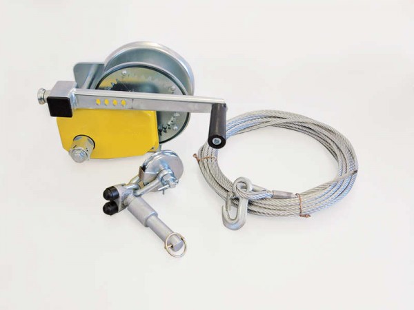 Seilwindenbock mit Seilwinde, einsteckbar und in Längsrichtung verstellbar
